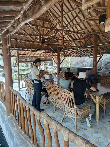 Jl. KH. Ahmad Dahlan No.97, Kupang Raya, Kec. Tlk. Betung Utara, Kota Bandar Lampung, Lampung 35226