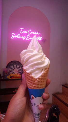 NEKO ICE CREAM KEDIRI - Gastronomi dan perhotelan