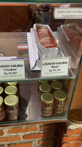 MP Lasagna Gulung - Gastronomi dan perhotelan