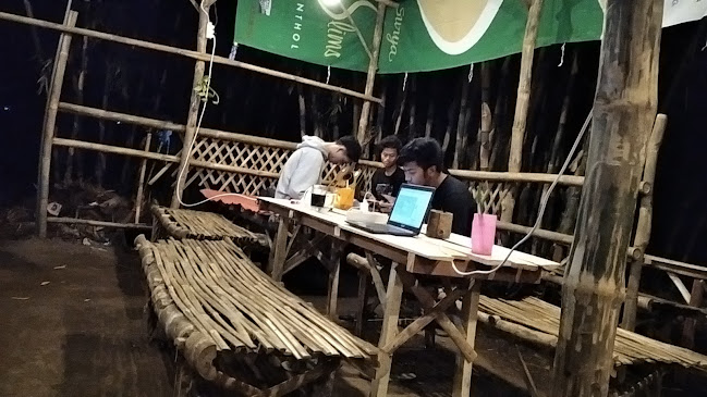 Gg. Sempol, Ngronggo, Kec. Kota, Kota Kediri, Jawa Timur 64129