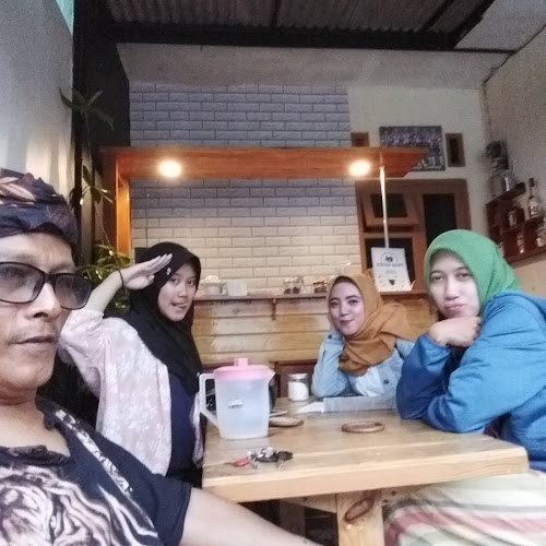 Jl. Raya Karangnunggal - Jl. Tasikmalaya Kota No.20, Urug, Kec. Kawalu, Kab. Tasikmalaya, Jawa Barat 46182