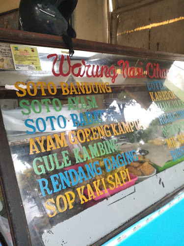 Ps. Cihapit, Jl. Cihapit No.8A, Cihapit, Kec. Bandung Wetan, Kota Bandung, Jawa Barat 40114