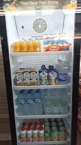 Suci Kue Kios Pasar Pon