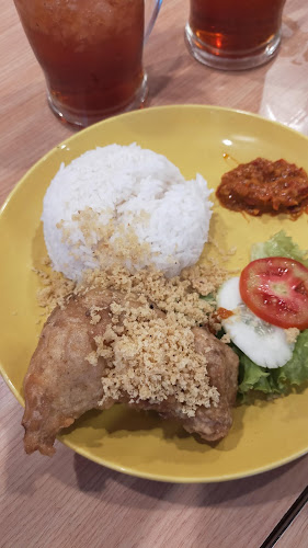 Gerai Es Teler 77 Medan Mall - Gastronomi dan perhotelan