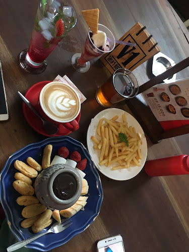 Savoury Pizza - Kota Surakarta