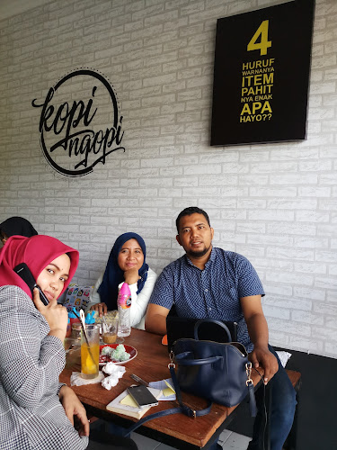 Kopi Ngopi "Cafe, Business And Relax" - Gastronomi dan perhotelan