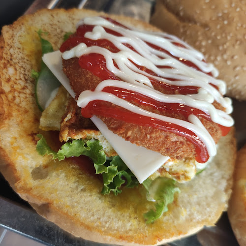 Pinang Burger Wii Mart