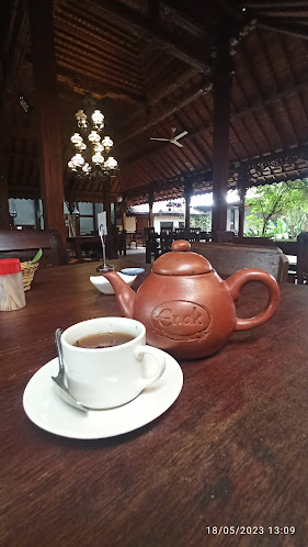 Jl. Jenderal Sudirman No.169, Kebulen, Kec. Pekalongan Bar., Kota Pekalongan, Jawa Tengah 51112