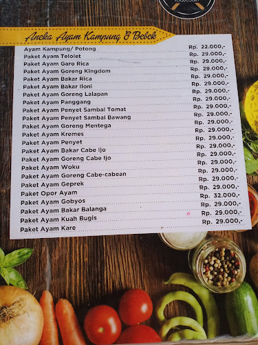 Opinii despre Kingdom Foodcourt & Coffee Toffee în Kota Gorontalo - Gastronomi dan perhotelan