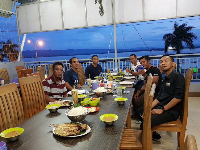 Comentarii opinii despre Rumah Makan Sumber Aroma