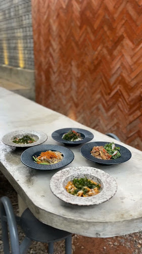 Opinii despre Berkala Coffee Bintaro în Kota Tangerang Selatan - Gastronomi dan perhotelan