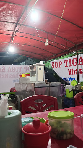 Sop Tiga Saudara - Gastronomi dan perhotelan