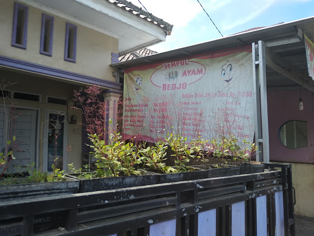 SEMPOL AYAM BEDJO - Gastronomi dan perhotelan