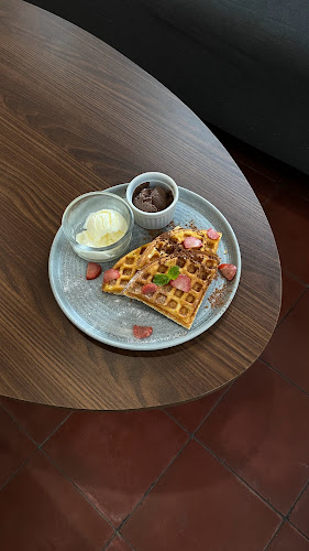 Opinii despre BUITENS în Kota Bogor - Gastronomi dan perhotelan