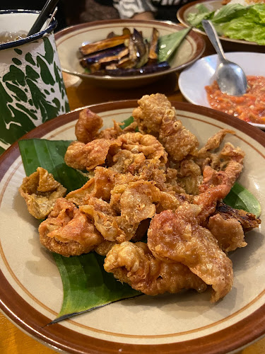 Jl. Prof. DR. Supomo No.1, Sriwedari, Kec. Laweyan, Kota Surakarta, Jawa Tengah 57141