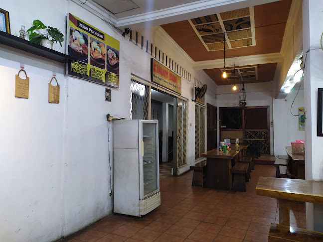 4M79+XPR, Jl. Imam Bonjol, Kraton Lor, Kec. Pekalongan Utara, Kota Pekalongan, Jawa Tengah 51145