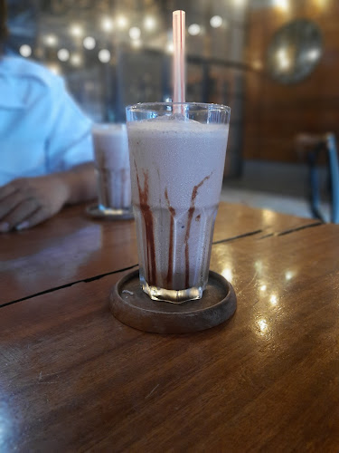 Opinii despre Black On Box în Kota Jayapura - Gastronomi dan perhotelan