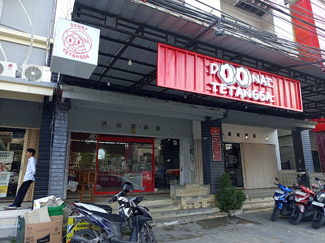 Donat Tetangga - Gastronomi dan perhotelan