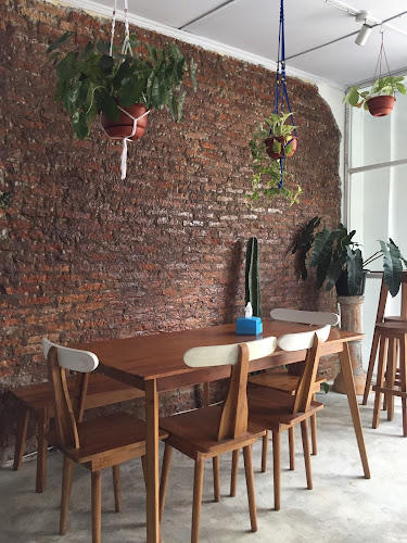 sasadakopi. Roastery & Slow Bar - Kota Medan