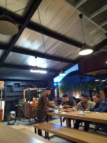 Jl. Cimulu No.03, Tawangsari, Kec. Tawang, Kab. Tasikmalaya, Jawa Barat 46112