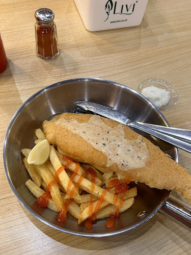 Opinii despre FISH STREAT PEKANBARU în Kota Pekanbaru - Gastronomi dan perhotelan