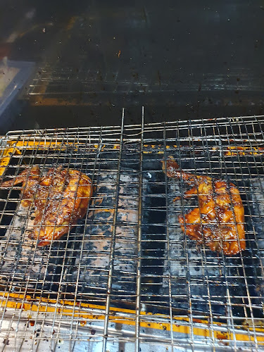 parkir Level 21 Mall, Blues Cafe, Jl. Diponegoro Dekat pintu belakang No.150, Kota Denpasar, Bali