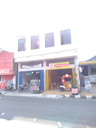 Cafe MARIKI-MAI - Kota Parepare