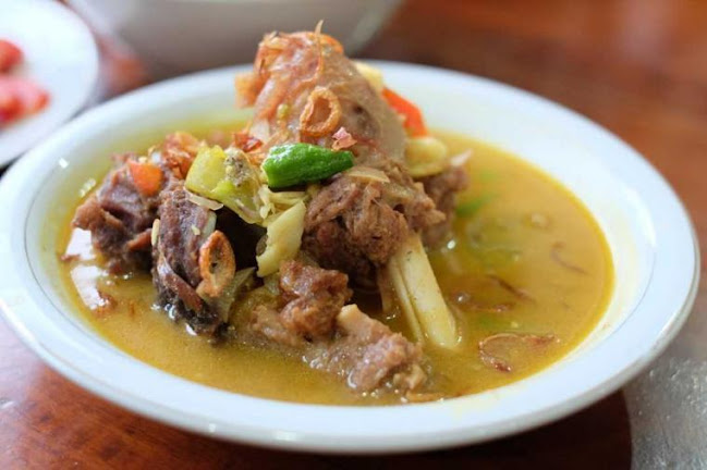 Tengkleng solo depan Java mall - Gastronomi dan perhotelan