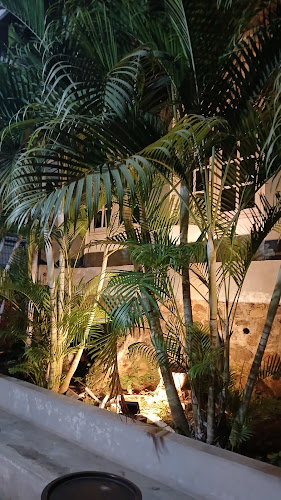 HR4J+PX7, Jl. Raya Jatimulya, Jatimulya, Kec. Cilodong, Kota Depok, Jawa Barat 16413