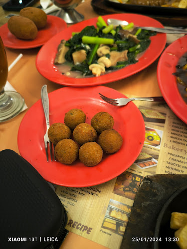 Opinii despre Tip Top Restaurant în Kota Medan - Gastronomi dan perhotelan