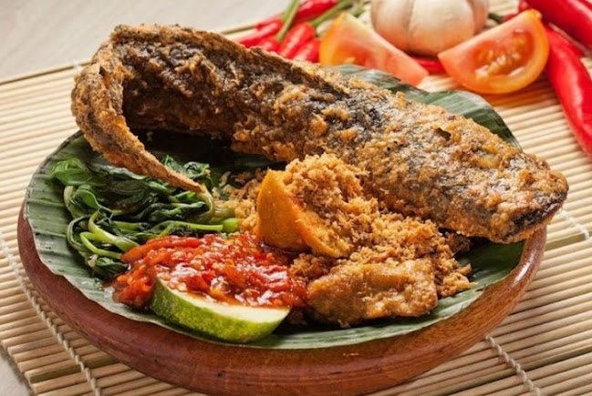 Opinii despre RM Seafood Novi Jaya 98 (Grand Depok City) în Kota Depok - Gastronomi dan perhotelan
