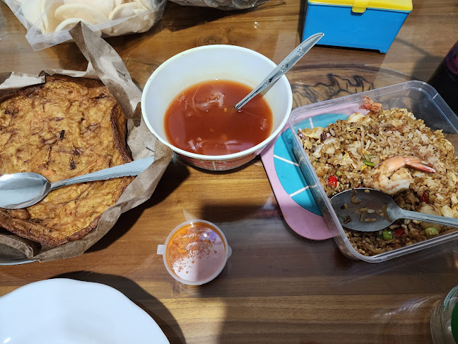 Opinii despre Seafood Huang Lai Bangau Palembang în Kota Palembang - Gastronomi dan perhotelan