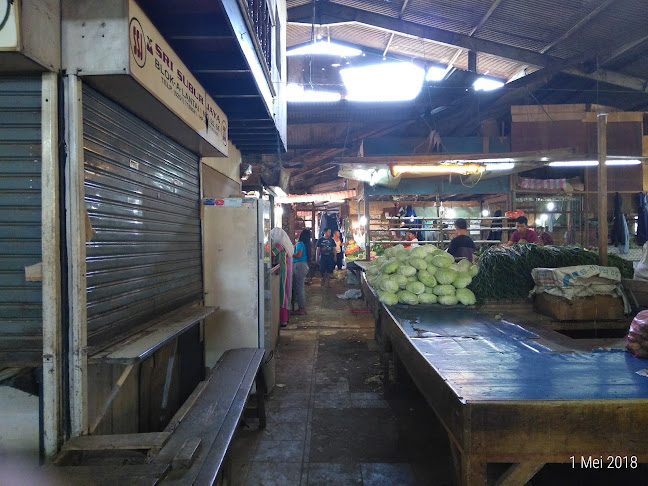 Pasar Induk Warung Jambu - Gastronomi dan perhotelan