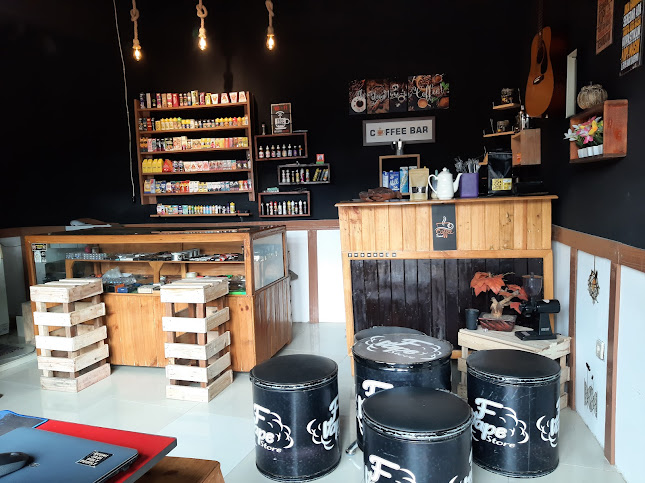DR VAPE STORE & COFFEE - Gastronomi dan perhotelan