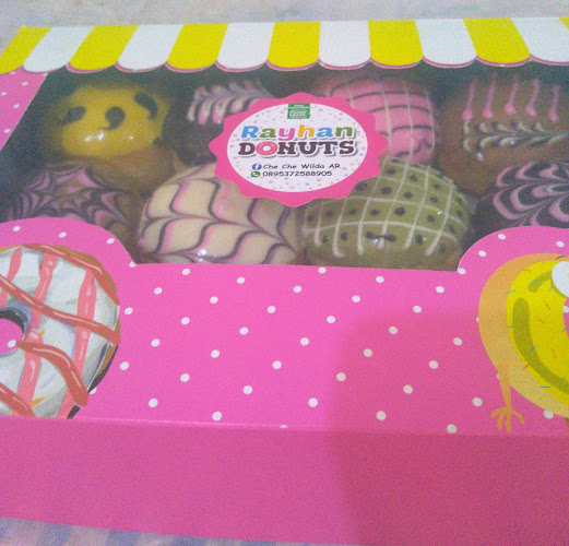 Rayhan Donat - Gastronomi dan perhotelan