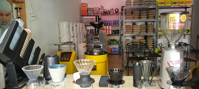 Jl. Andi Mappaodang No.6, Parang, Kec. Mamajang, Kota Makassar, Sulawesi Selatan 90133