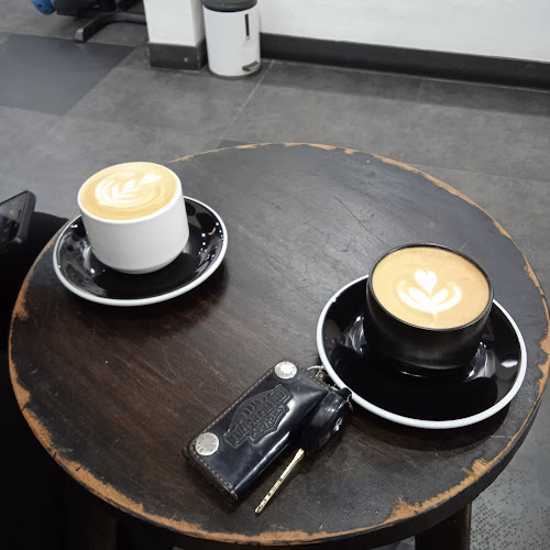 Umbra Coffee & Roastery - Gastronomi dan perhotelan