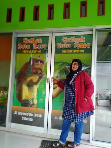 Opinii despre GETHUK KETHEK “SATU RASA” 2 în Kota Salatiga - Gastronomi dan perhotelan