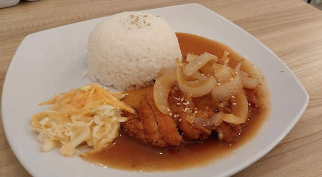 Opinii despre Olive Cafe în Kota Medan - Gastronomi dan perhotelan