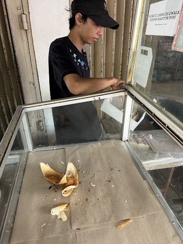 Jl. Manyar Kertoarjo V No.39, Mojo, Kec. Gubeng, Surabaya, Jawa Timur 60285