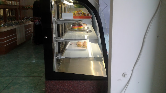 Opinii despre Bintang Bakery în Kota Pekanbaru - Gastronomi dan perhotelan