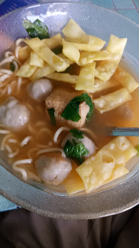 Opinii despre Bakso Goli în Kota Batam - Gastronomi dan perhotelan