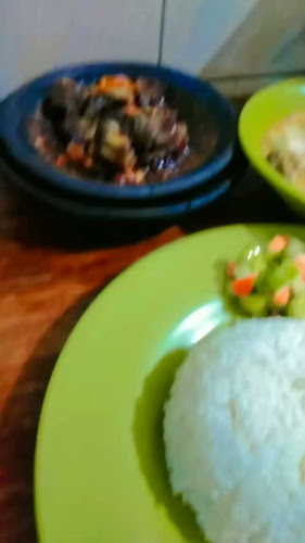 Opinii despre Iga Bakar Pak Sarwon în Kota Bandung - Gastronomi dan perhotelan