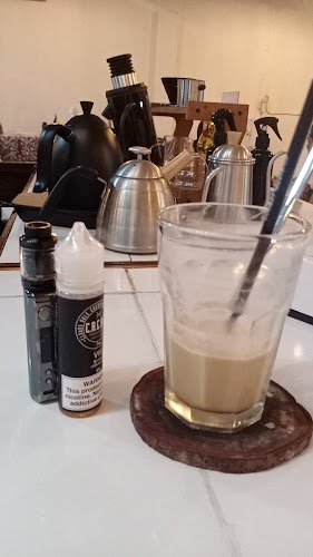 Comentarii opinii despre Utan Coffee Roastery Hasanudin