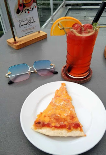 Over Horizon Resto - Kota Semarang