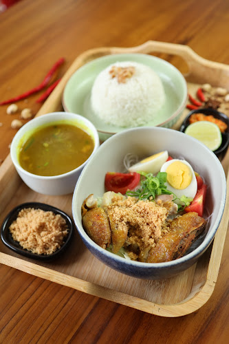 Noble Dine & Bar Manado - Kota Manado