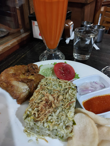 Comentarii opinii despre Coffee Box Palang Merah