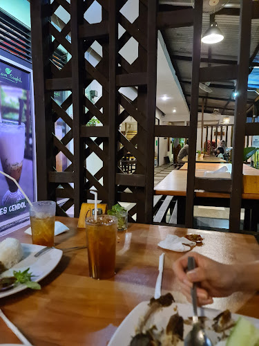 Jl. Moh. Sohor, Akcaya, Kec. Pontianak Sel., Kota Pontianak, Kalimantan Barat 78113