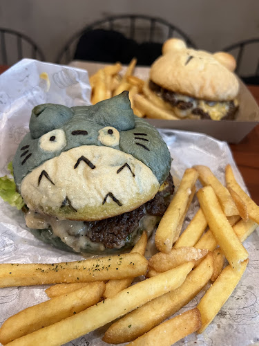 Jl. Pandawa No.2, Arjuna, Kec. Cicendo, Kota Bandung, Jawa Barat 40171