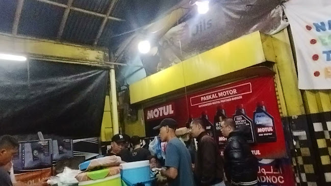 Pecel Lele Persaudaraan